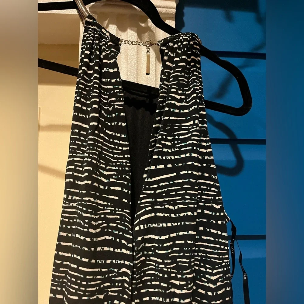 Black and White Patterned Jumpsuit Sz 8 Ivy + Blue with Silver Accents - Picture 14 of 16